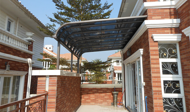 鋁合金雨棚的優點？