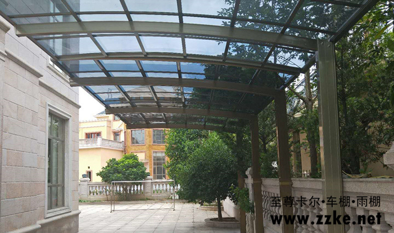 至尊卡爾車棚有幾種款式？