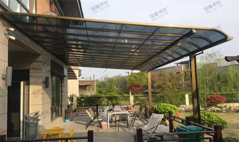 先看看這些露臺(tái)雨棚圖片大全，雨棚這樣安裝才完美