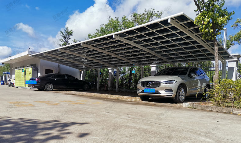 誰(shuí)知道停車車棚哪種好？停車棚廠家親自下場(chǎng)指導(dǎo)