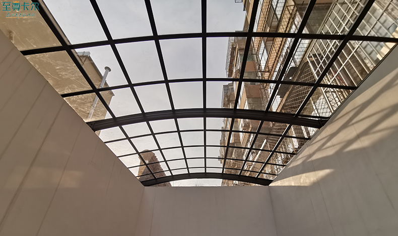 地下通道出口雨棚？地下車庫(kù)雨棚圖？